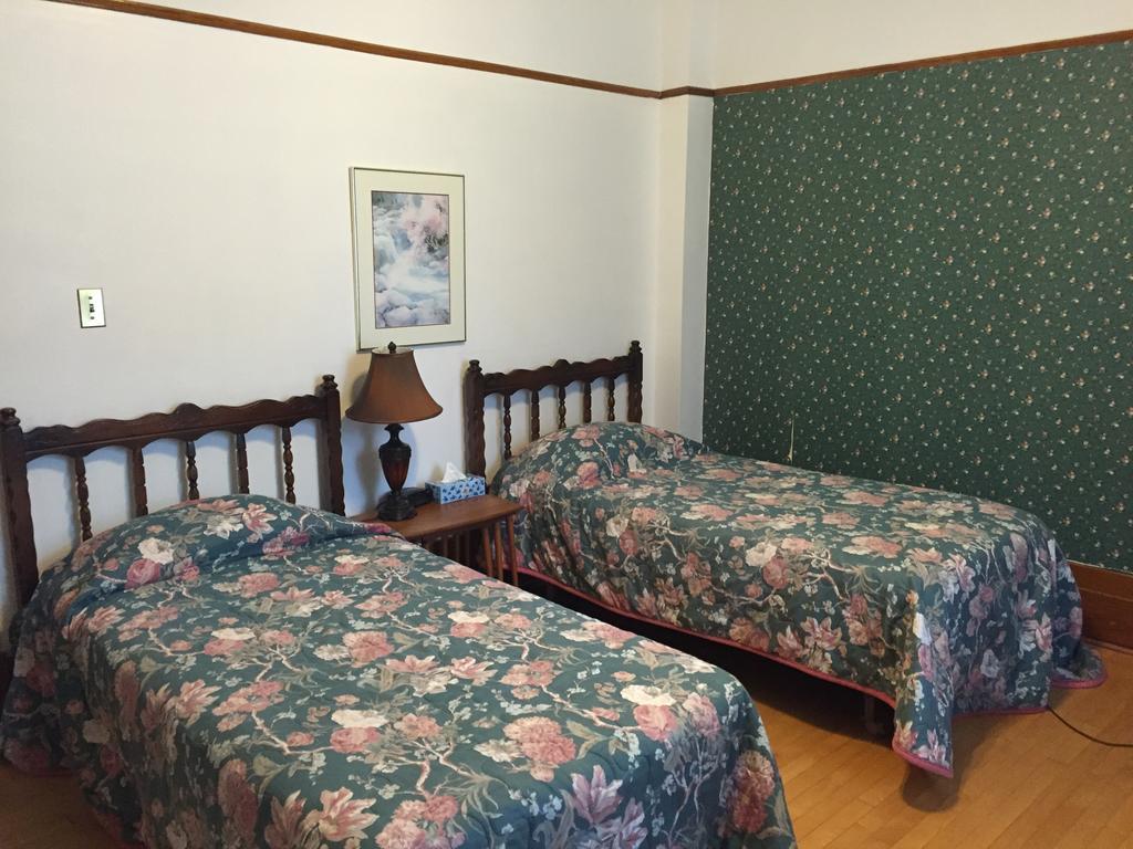 Le Petit Chateau Montebello B&B Rum bild
